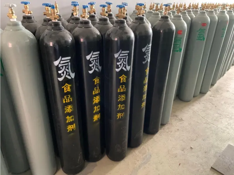 Nitrogen Generators VS. Nitrogen Cylinders